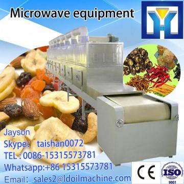 Microwave dryer for chemical products